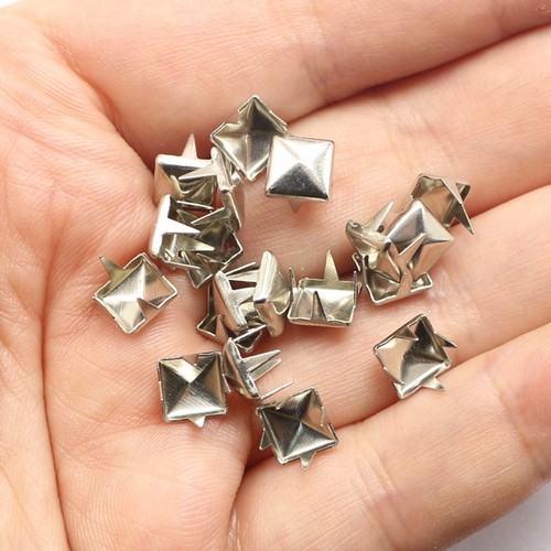 100 rivetti borchie - , punk