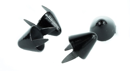 Cono nero uk77 - borchie, a