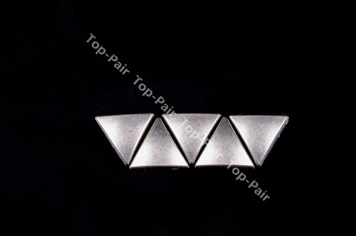 Borchie triangolari argento